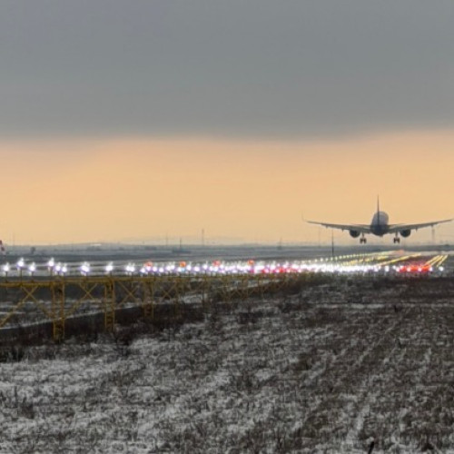 Traficul aerian pe Aeroporturile din București se desfășoară normal în condiții de iarnă