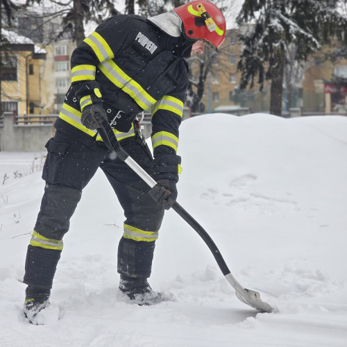 Recomandări importante de la ISU pentru a face față temperaturilor extreme