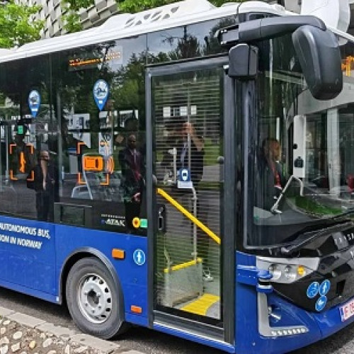 Primul autobuz fără șofer a fost testat în România