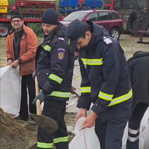 Bilant provizoriu al inundatiilor din judetul Brasov: 120 de hectare afectate si zeci de gospodarii sub ape
