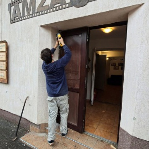 Primăria Râșnov a început lucrări de modernizare a cinematografului Amza Pellea