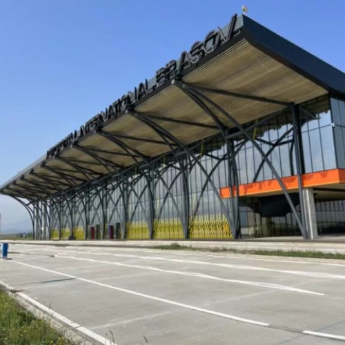 Deputatul USR Ovidiu Paraschivescu a depus o contestație la Agenția pentru Monitorizarea și Evaluarea Performanțelor Întreprinderilor Publice (AMEPIP), privind membrii Consiliului de Administrație al Aeroportului Brașov, validați joi de plenul Consiliului Județean Brașov, potrivit newsbv.ro.