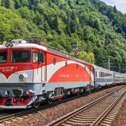 Patru noi trenuri introduse pe ruta Brașov-București Nord-Constanța, în regim permanent