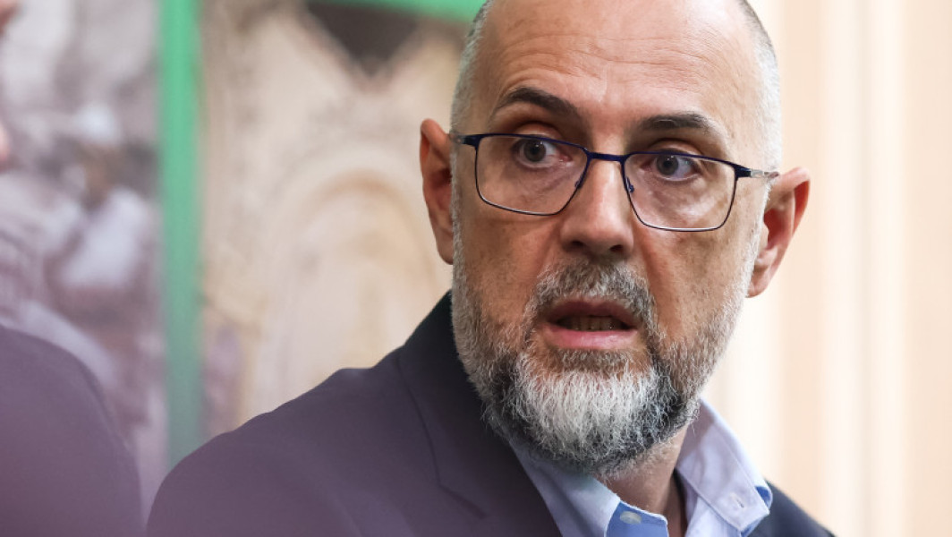 Exclusiv Kelemen Hunor: Vor fi două cote TVA. Tot ce e la 19% rămâne la 19%. Ce alte prevederi fiscale va mai include programul de guvernare