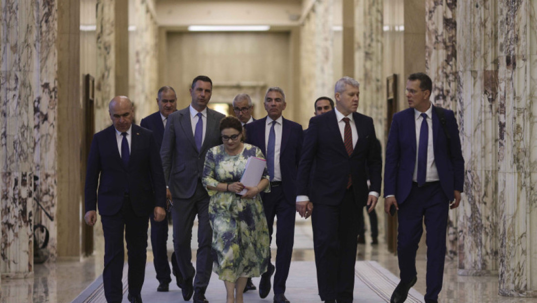 Declarațiile de avere ale miniștrilor. Care sunt cei mai bogați membri ai Guvernului Bolojan