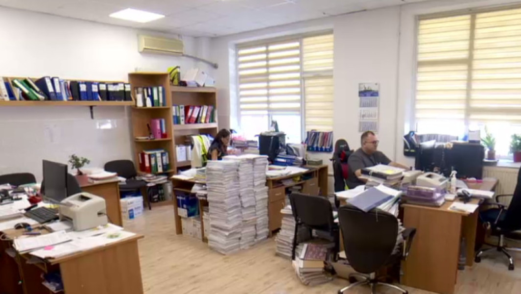 Exclusiv Agenția fantomă cu trei șefi și zero angajați. Cum a ratat statul comasarea a două instituții și a lăsat mii de funcționari pe dinafară