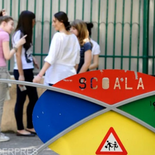 Rezultatele finale la Evaluarea Națională 2025 au fost publicate. Cu cât a crescut numărul mediilor de 10 după contestații
