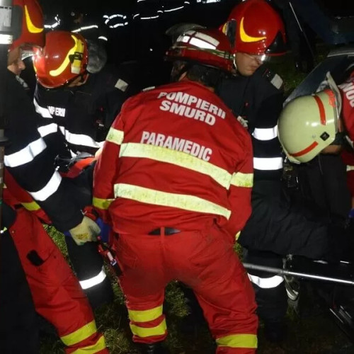 Accident grav la Rupea. Patru victime, dintre care una este încarcerată și în stare de inconștiență