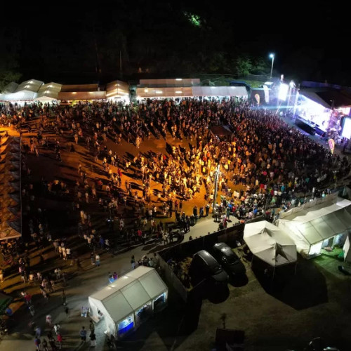 Trei zile de concerte gratuite la Întorsura Buzăului / Mira, Iris, Spitalul de Urgenţă concertează în acest weekend la „Întorsura Fest”