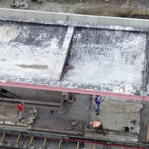 VIDEO. Cum avansează modernizarea liniilor și a peroanelor din gara Brașov. Curând vor începe și lucrările la clădirea stației CFR Brașov