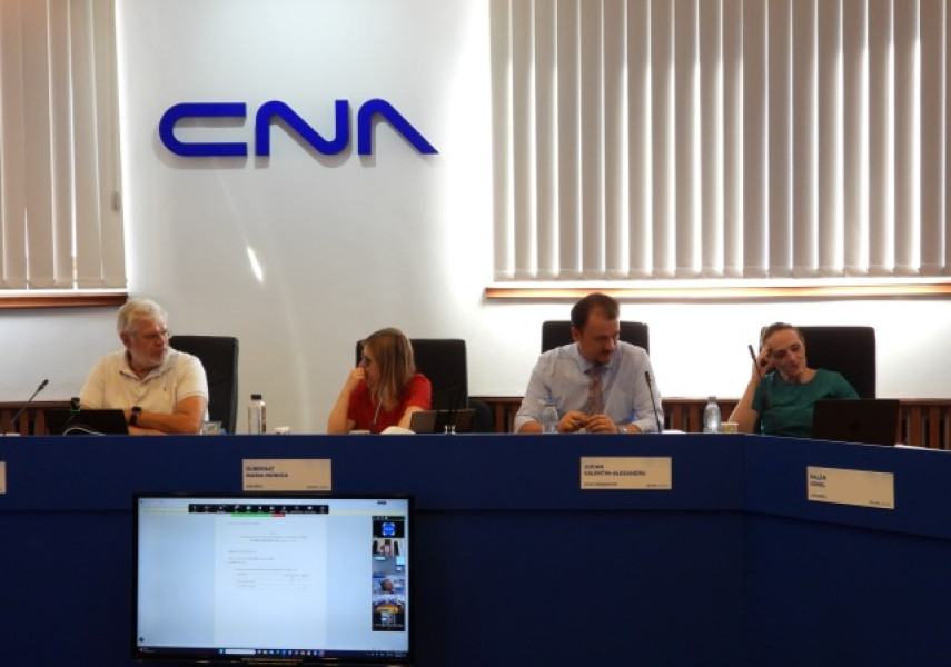 CNA ordonă eliminarea înregistrărilor antivacciniștilor de pe Facebook și YouTube